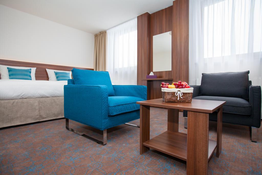 Hotel Metropol Spisska Nova Ves Exterior photo